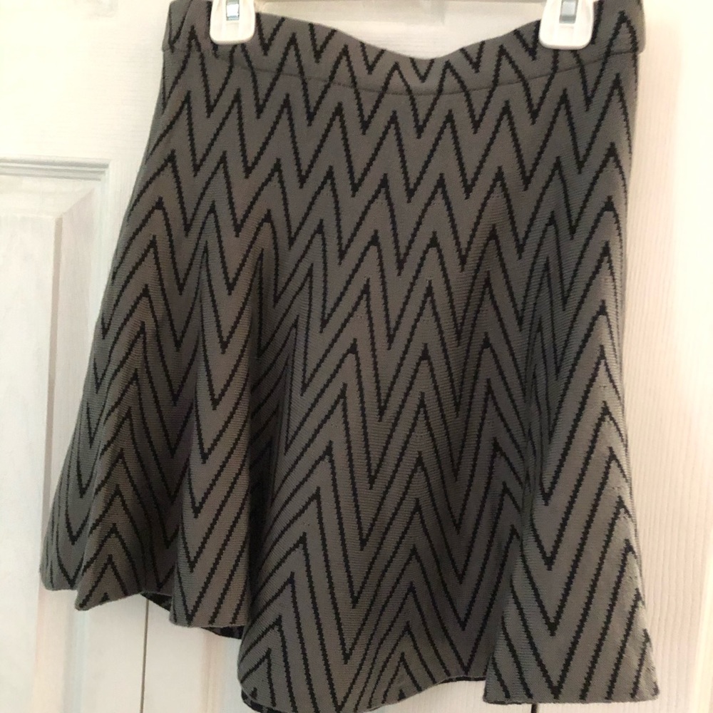 Grey skirt